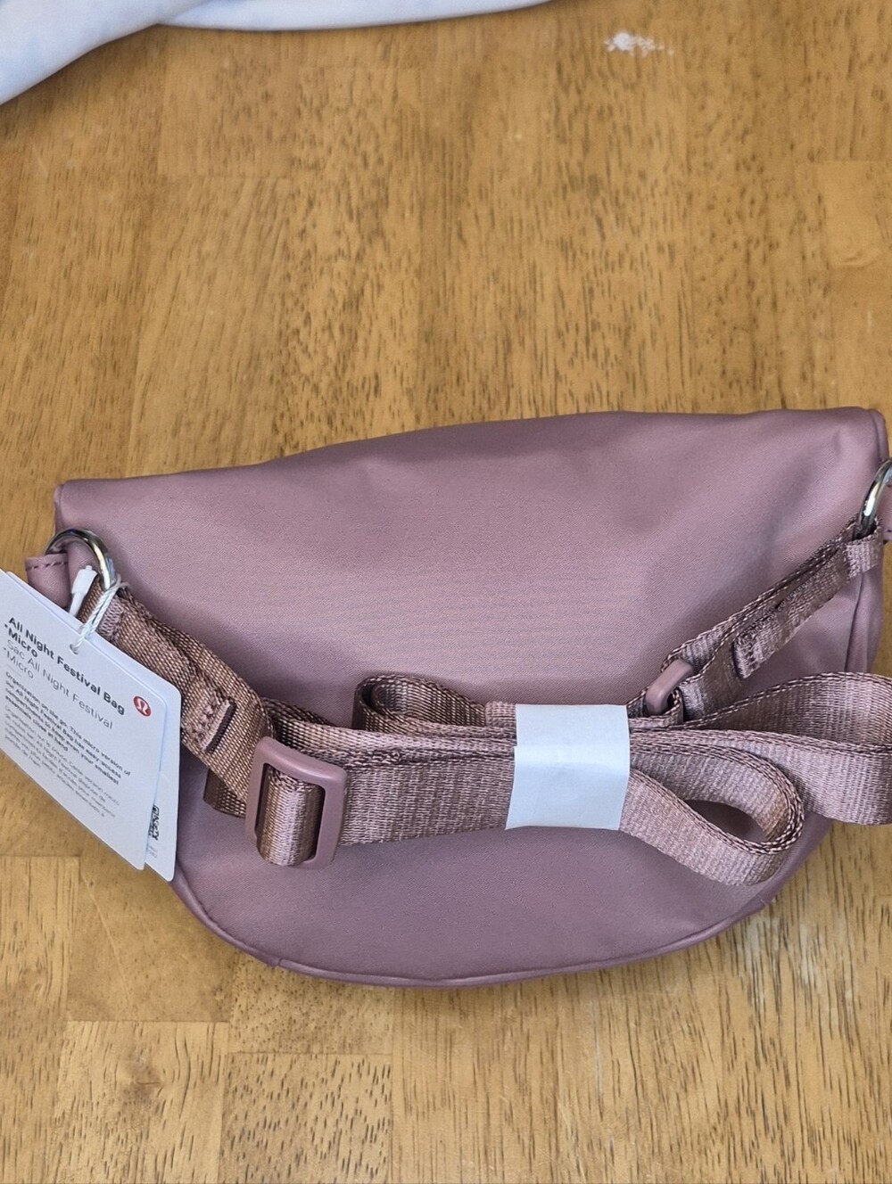 Lululemon All Night Festival Micro 2L Spiced Chai Crossbody Bag - Picture 9 of 10